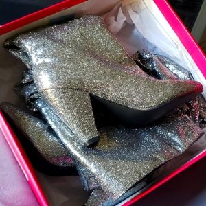 Shoedazzle Takisha Gunmetal Boots